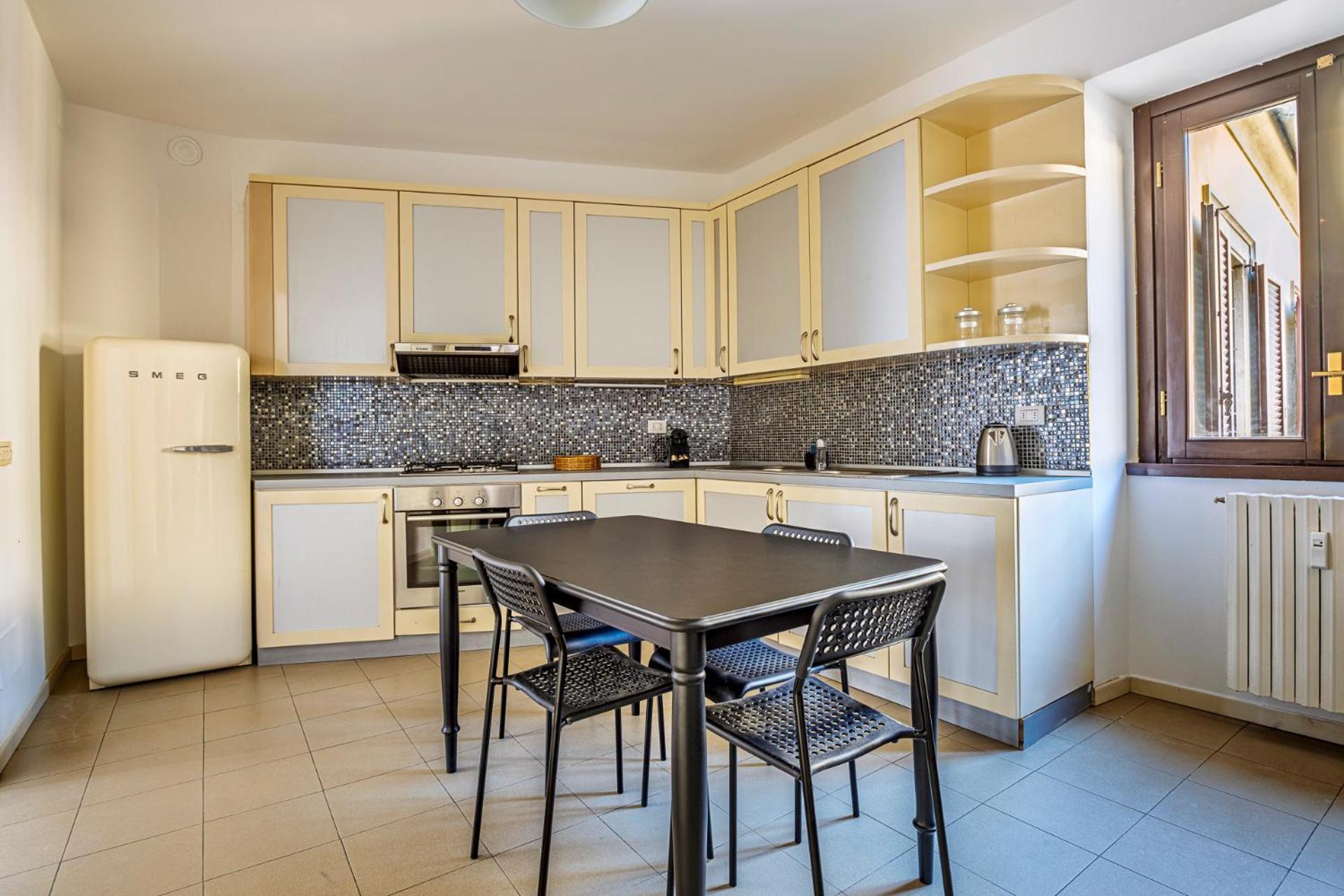 Elegant 2 Bedrooms Apartments Near Duomo Мілан Екстер'єр фото