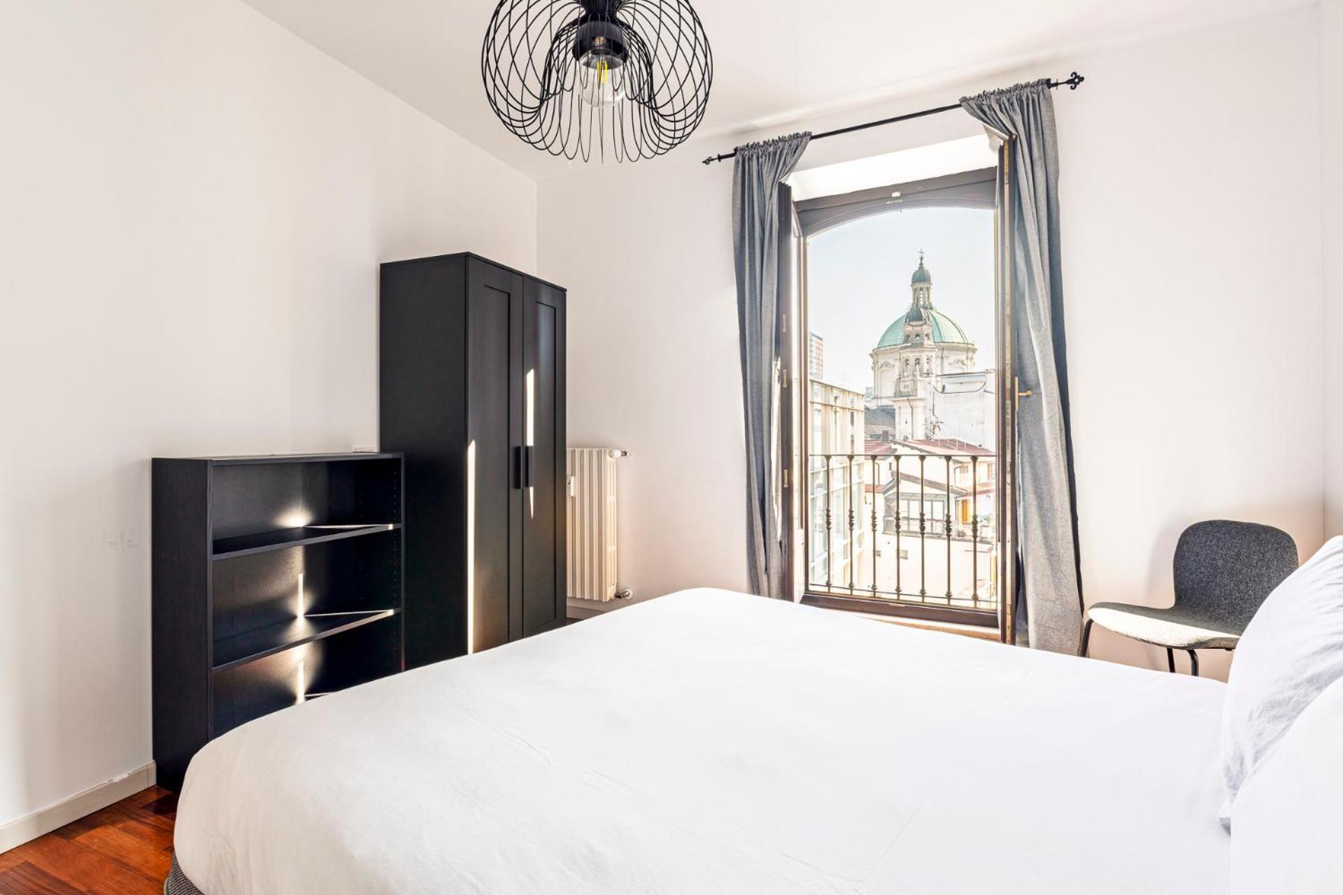 Elegant 2 Bedrooms Apartments Near Duomo Мілан Екстер'єр фото