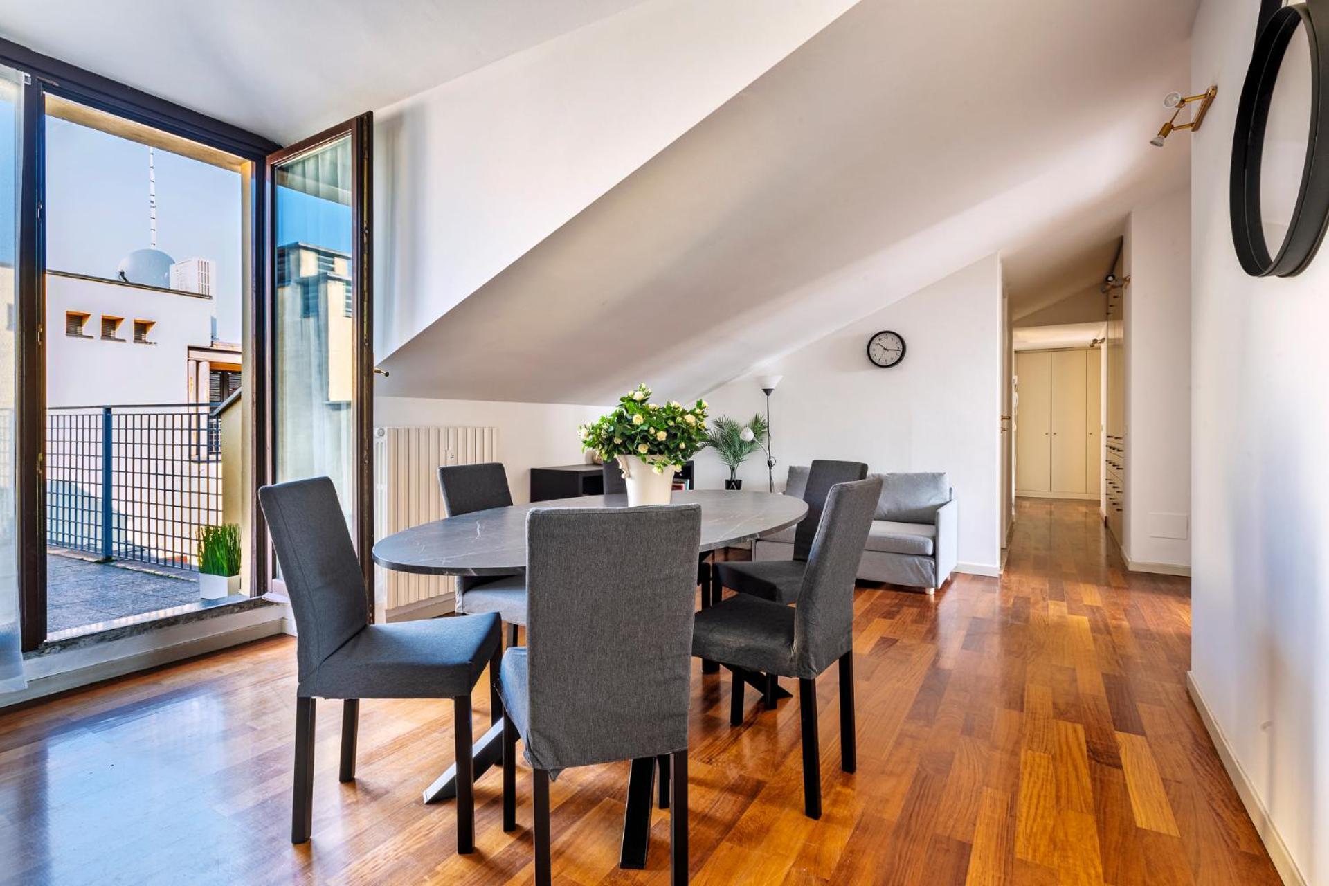 Elegant 2 Bedrooms Apartments Near Duomo Мілан Екстер'єр фото