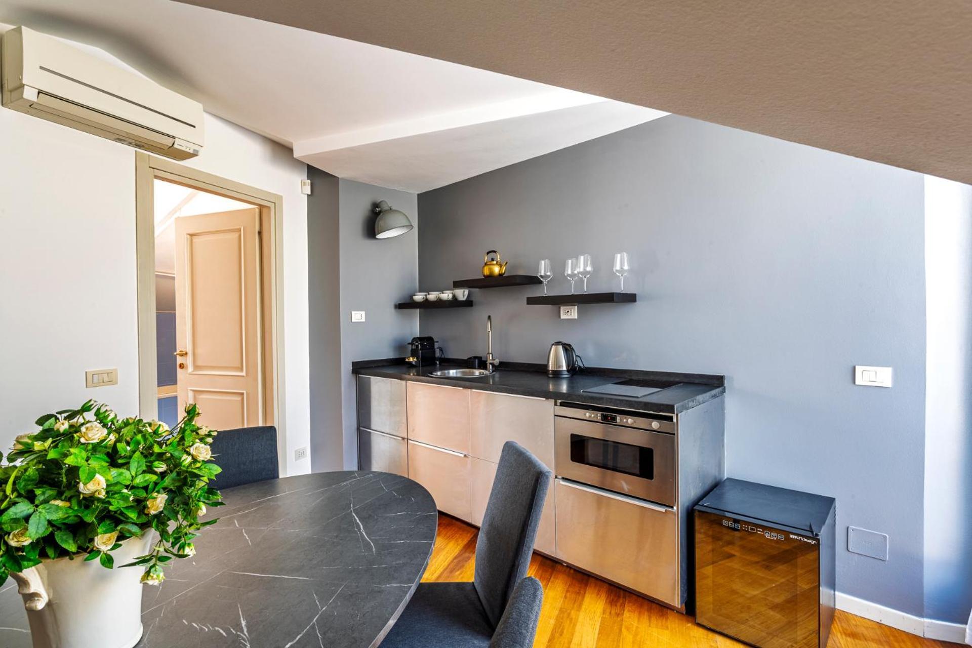 Elegant 2 Bedrooms Apartments Near Duomo Мілан Екстер'єр фото